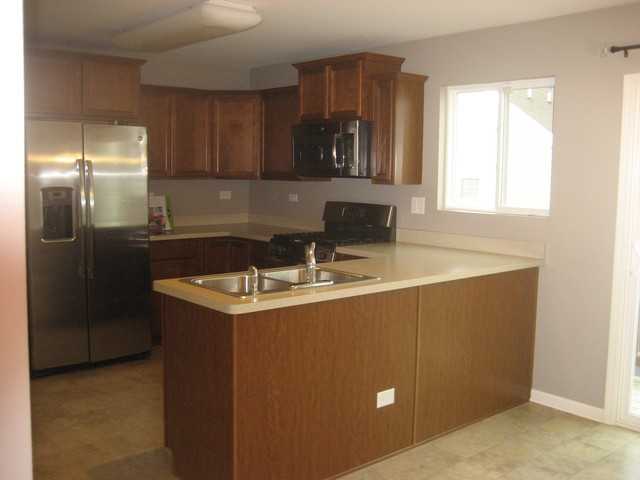 1686 Ruby #1686 - Photo 3 of 11