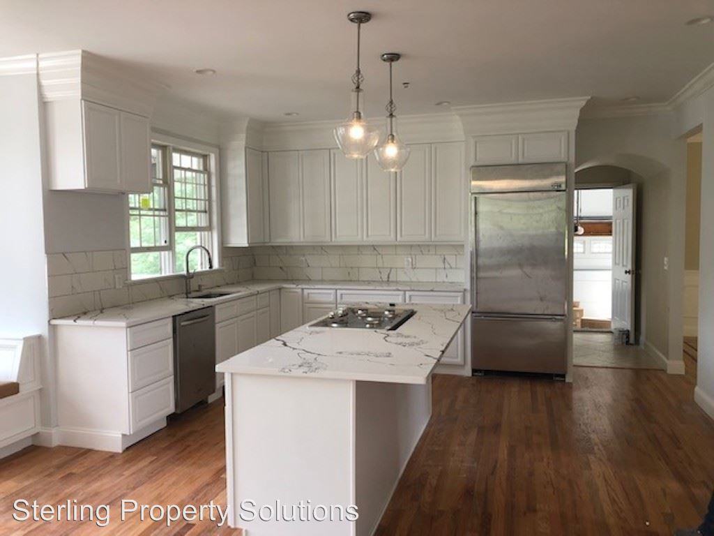 15 Random Farms Drive - Photo 2 of 24