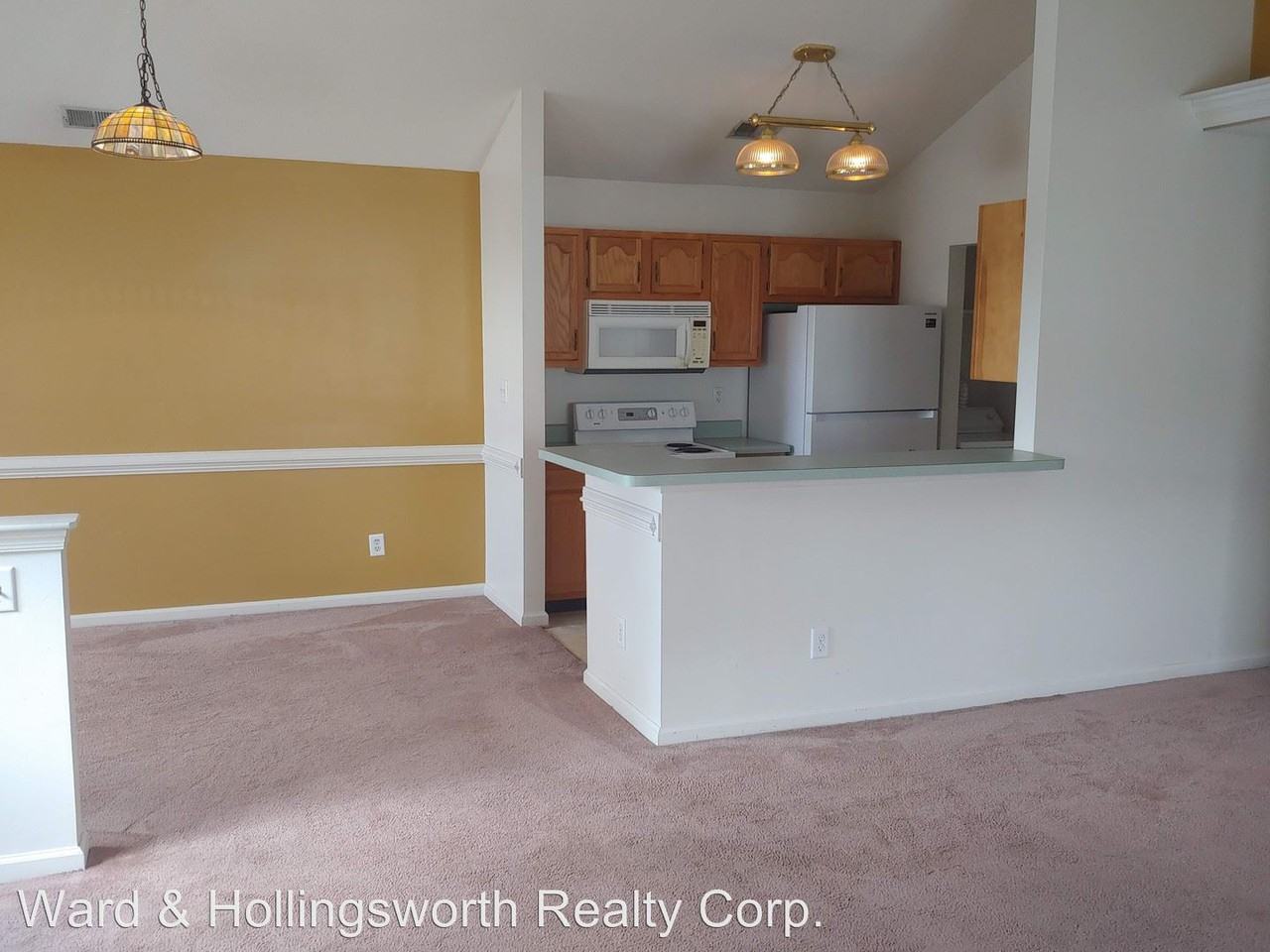 400 Adkins Arch - Photo 3 of 8