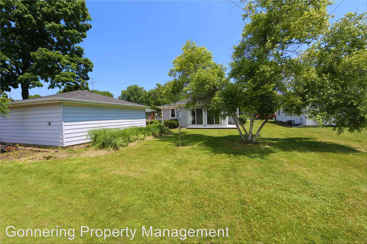 6604 50th Avenue - Photo 3 of 16