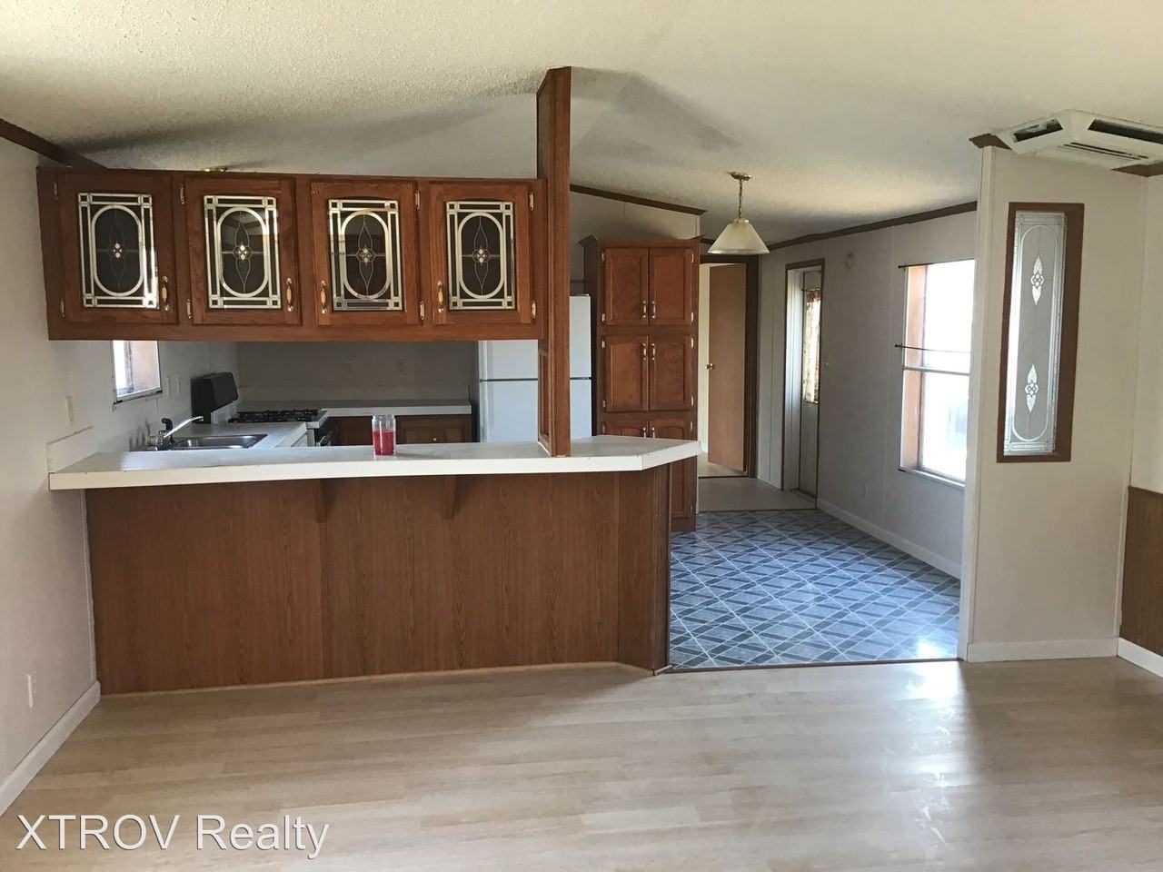 422 North Willow St. - Photo 2 of 23