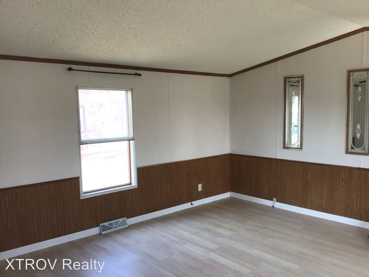 422 North Willow St. - Photo 3 of 23