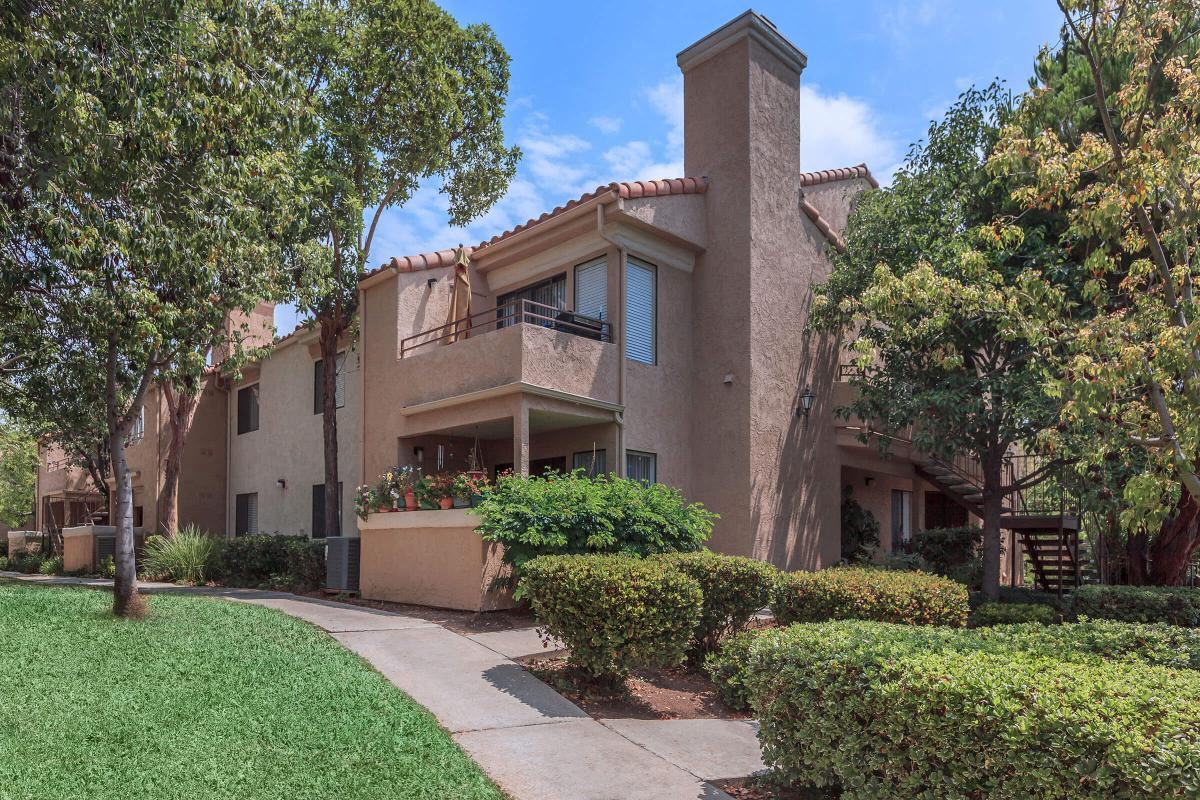 Rancho Hillside Apartments 12367 Calle Albara, Rancho San Diego, CA