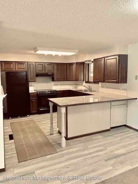 1011-1013 Emerson Pl. - Photo 3 of 13