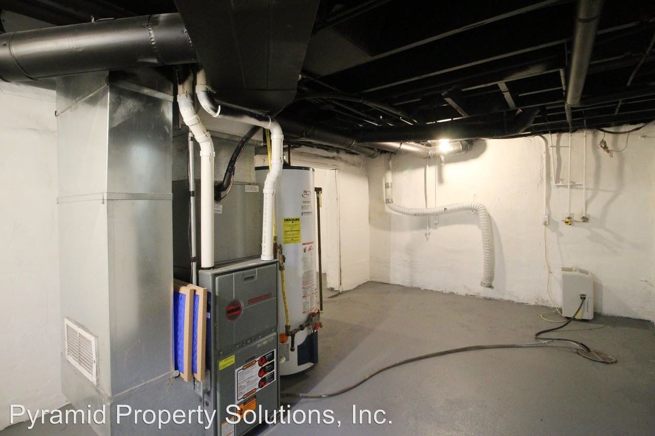 1309 Emma Ave - Photo 2 of 26