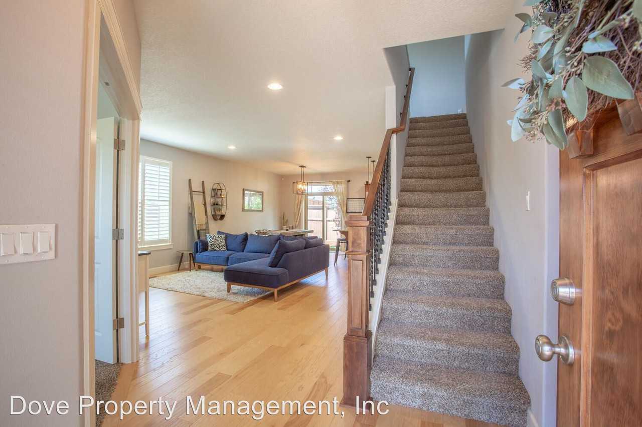 141 N 40th Avenue - Photo 3 of 27