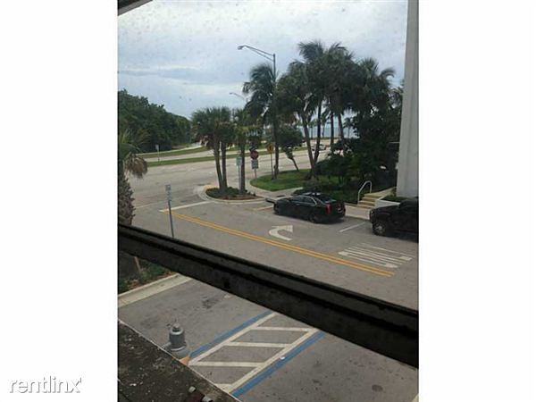 3120 E Sunrise Blvd - Photo 3 of 5