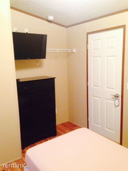 The Odessa Lodge - Photo 2 of 5