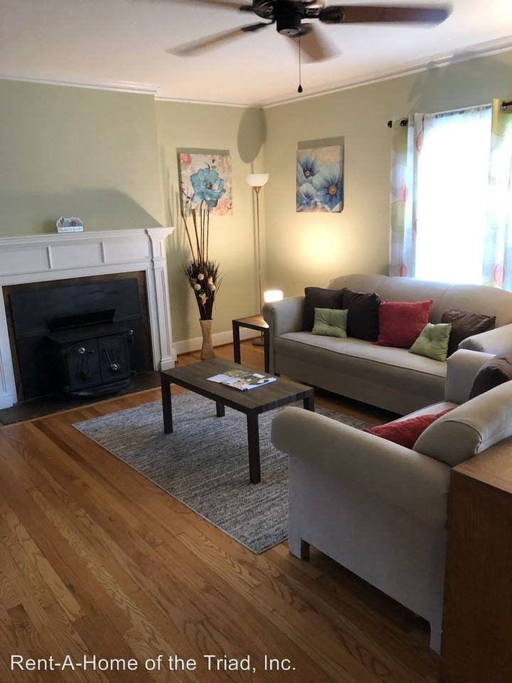 413 S Chapman Street - Photo 2 of 21