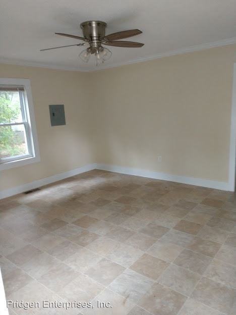 1190 N. Forest Avenue - Photo 2 of 9