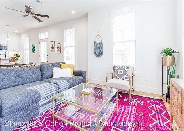 43 Center Lane South - Photo 3 of 14