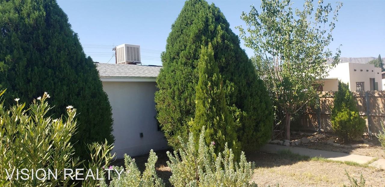 4936 Sierra Madre Dr. - Photo 2 of 22