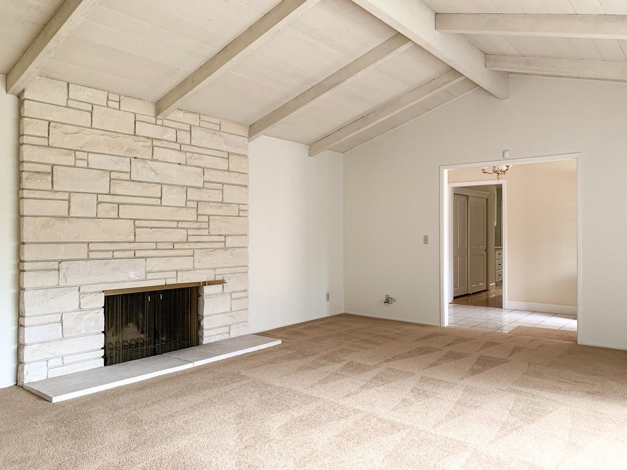 20743 Seaton Ave - Photo 2 of 38