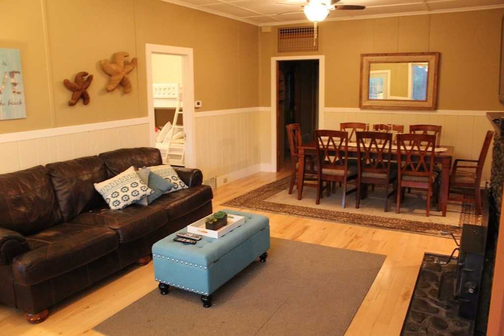 102 Lake Cir. - Photo 3 of 10