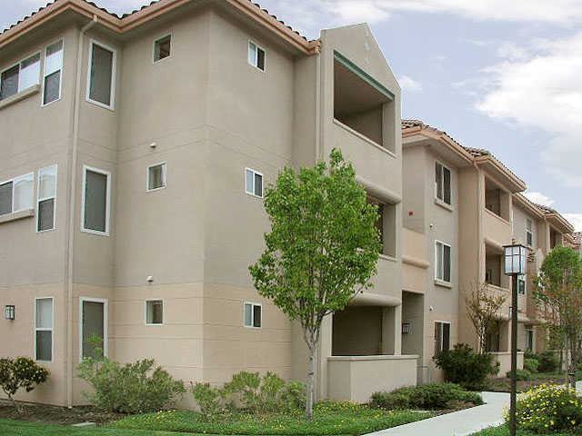 Warburton Village Apartments - Photo 3 of 6
