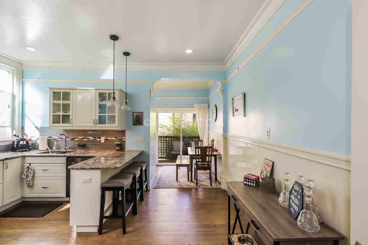 117 Scott St. - Photo 2 of 9