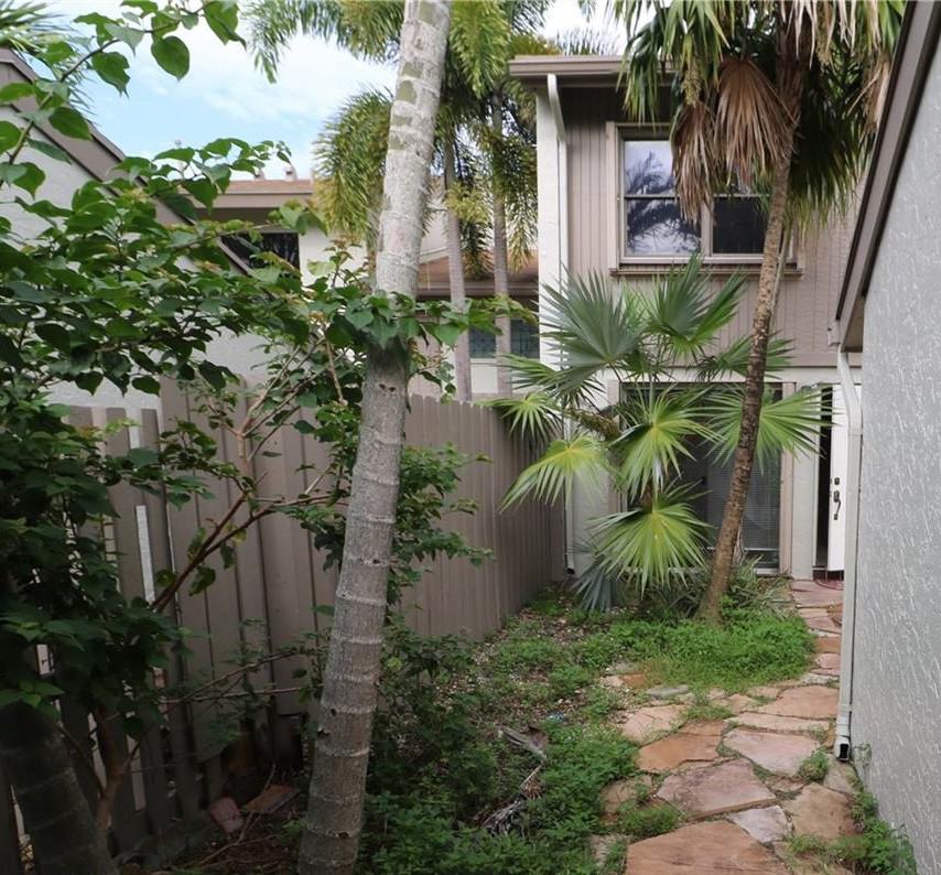 11459 Southwest 110th Lane - Photo 3 of 21