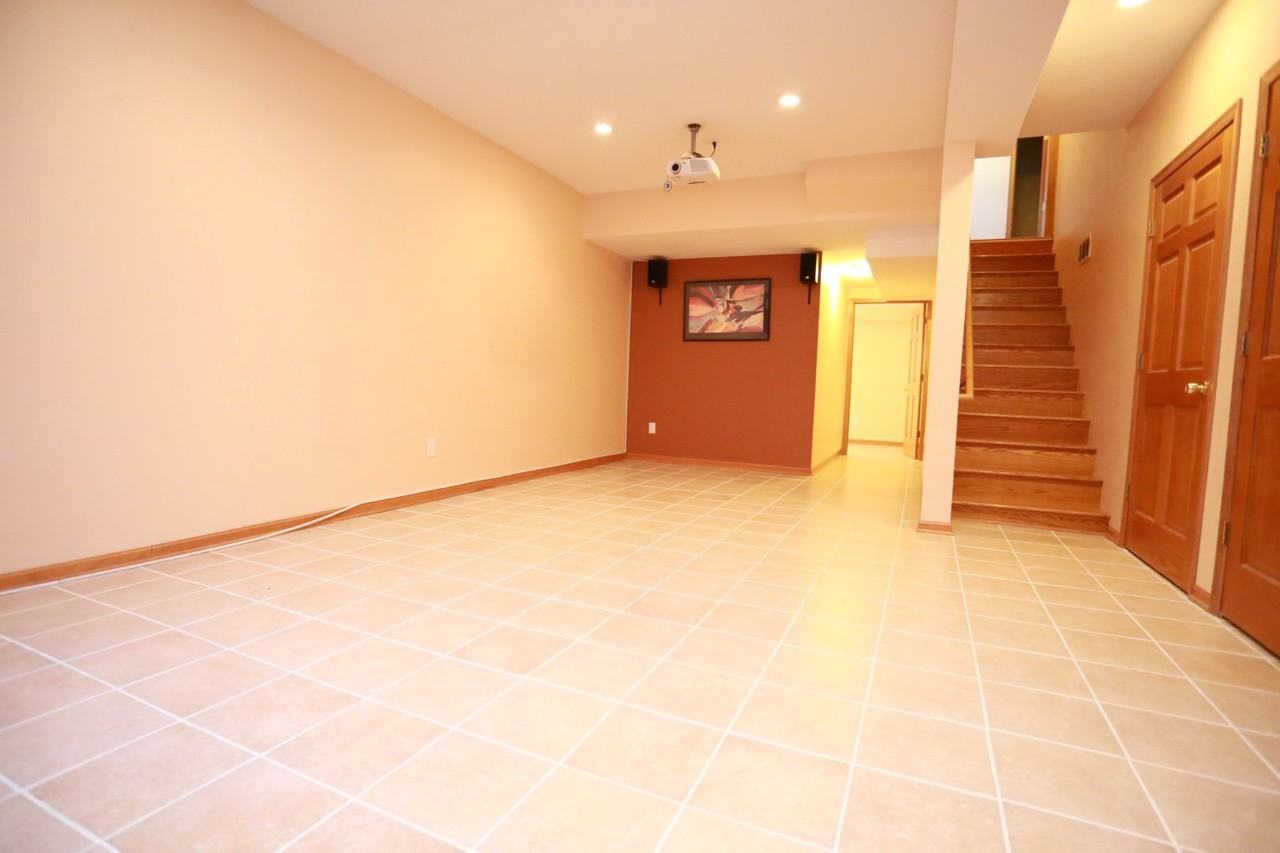 7133 90th Avenue North - Photo 3 of 10