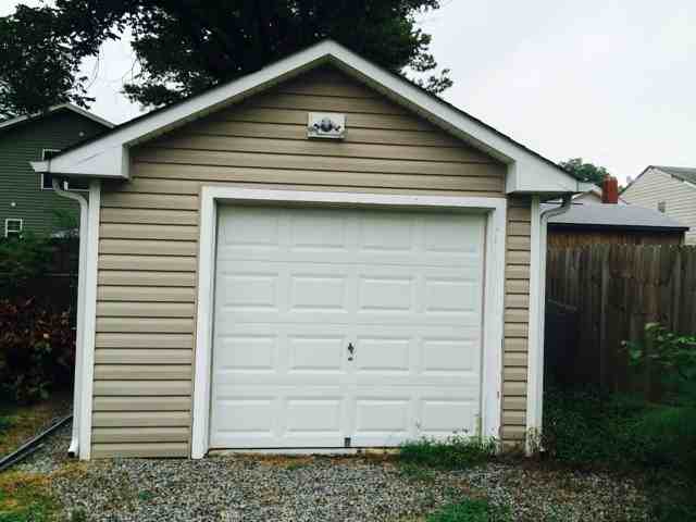 2726 Vincent Ave - Photo 2 of 15