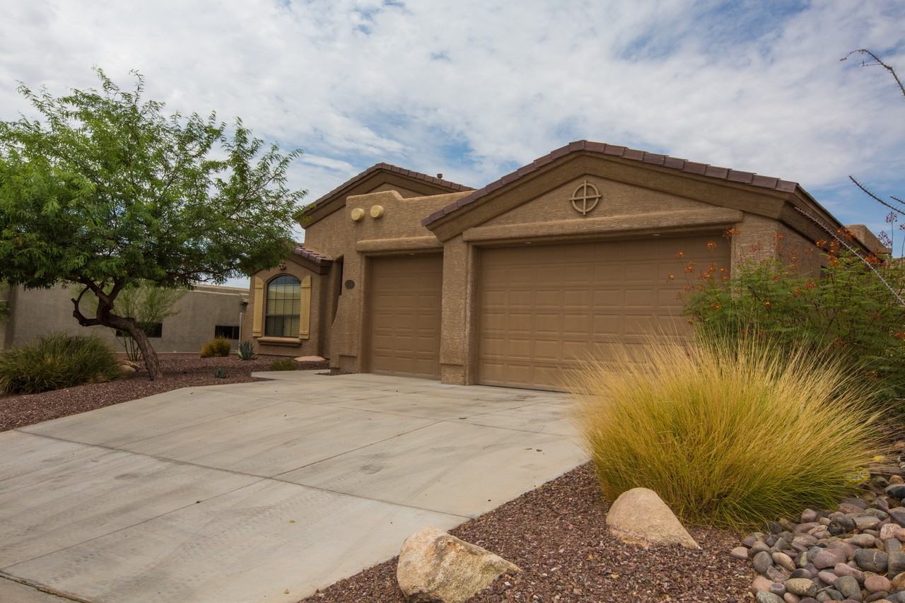 1857 E Troon Dr, Lake Havasu City, AZ 86404 3 Bedroom Apartment for