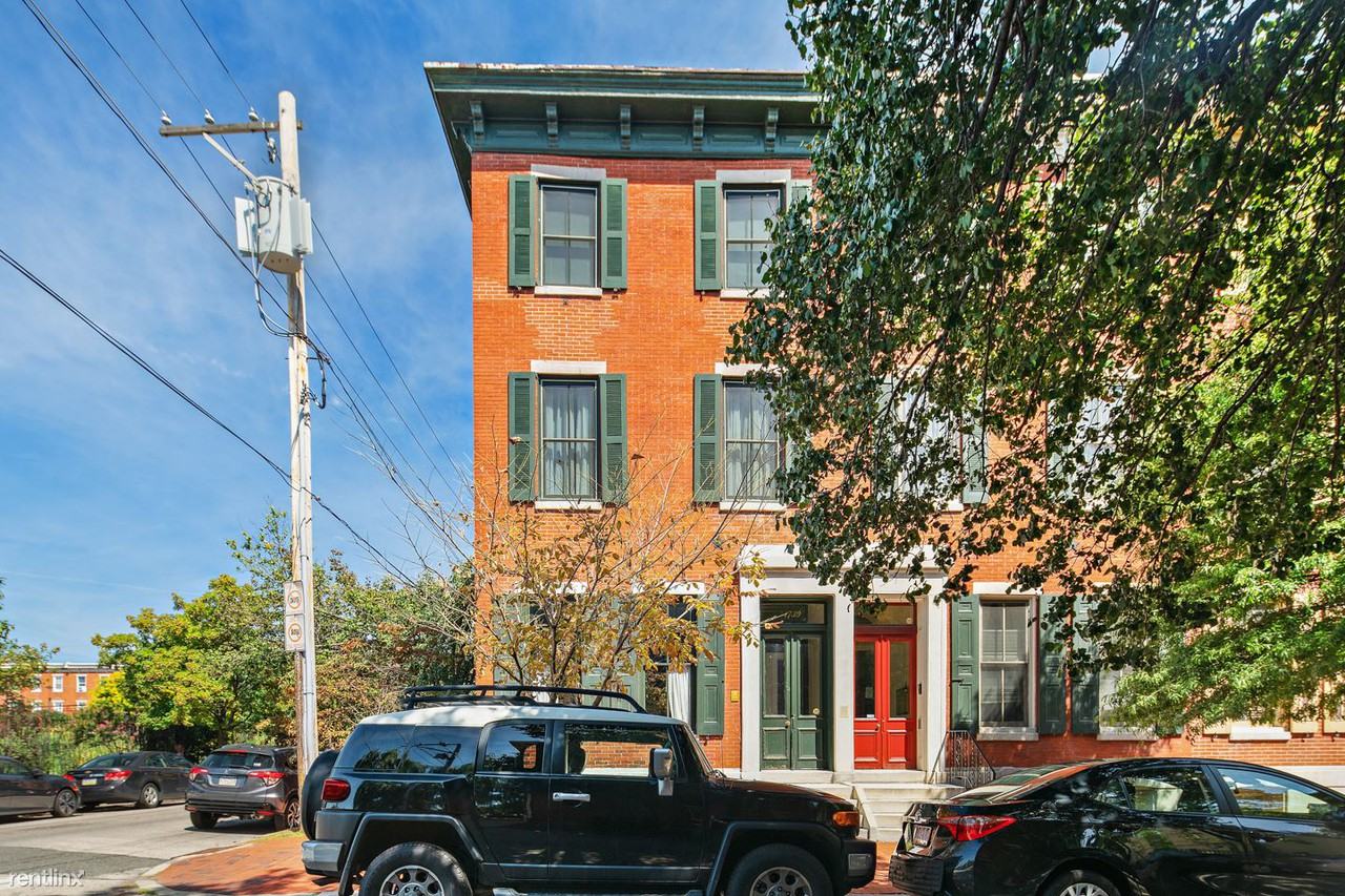 1739 Wallace St #102 - Photo 2 of 16