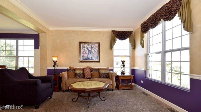 14931 Carver Xing - Photo 3 of 13