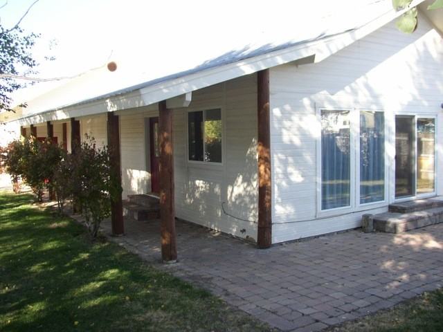 717 Poplar St - Photo 2 of 15