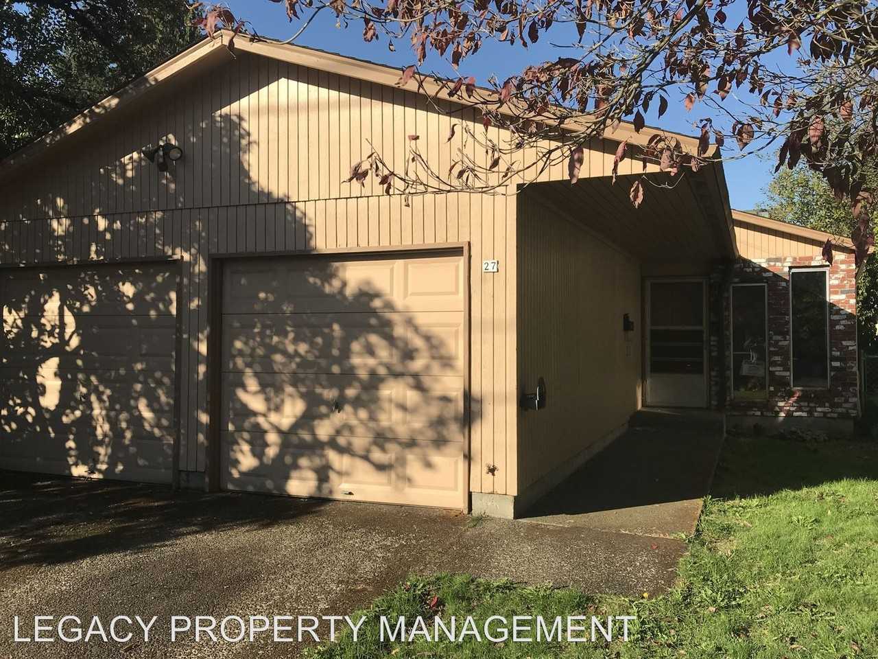 27 Ne 79th Ave - Photo 2 of 17