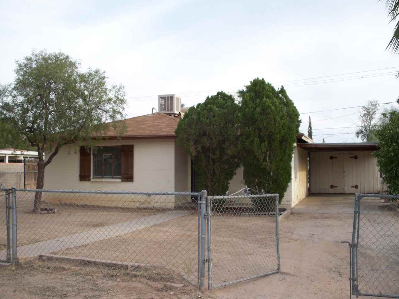 3352 E 30th St - Photo 2 of 8