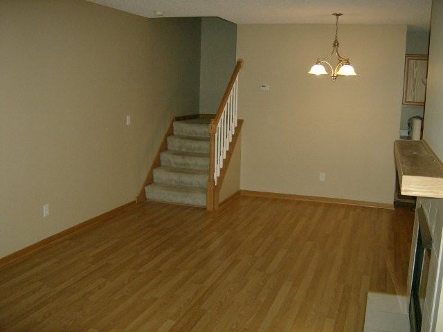 8884 92nd St S - Photo 3 of 10