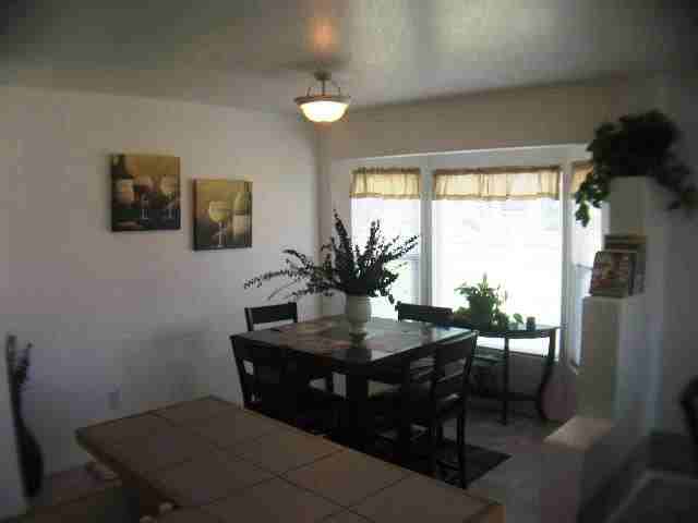 4 Tamar Ct - Photo 3 of 16