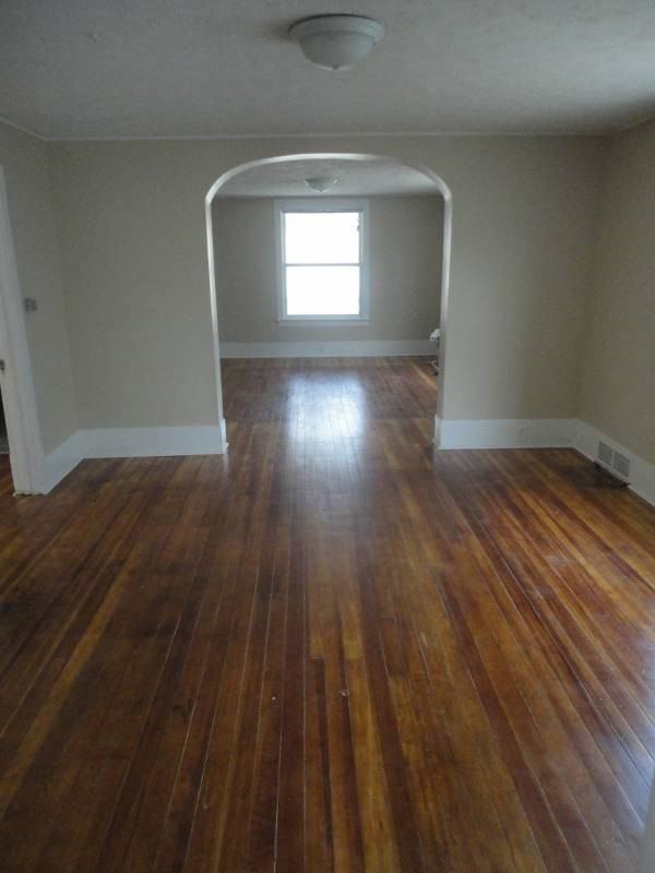 2611 R Street - Photo 3 of 4