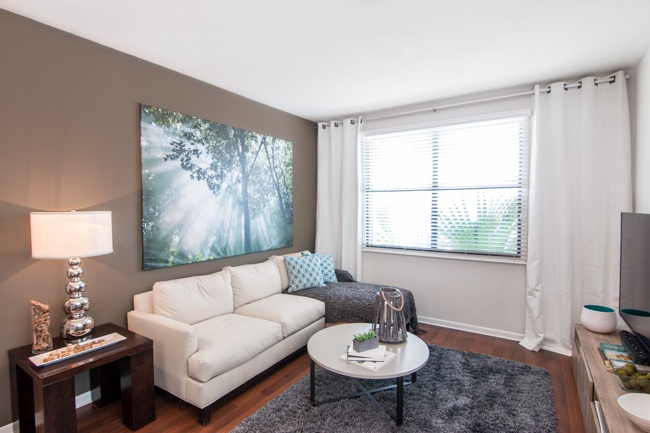 Live Oak St - Photo 4 of 4