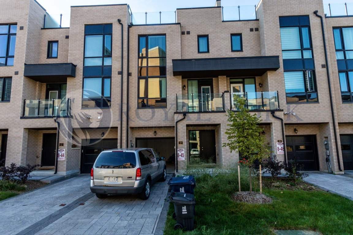4 BED 4 BATH TOWNHOUSE FOR RENT ETOBICOKE KIPLING Apartments 19 Pony Farm Drive, Toronto