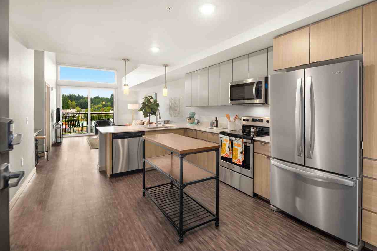 The POP - Photo 3 of 43