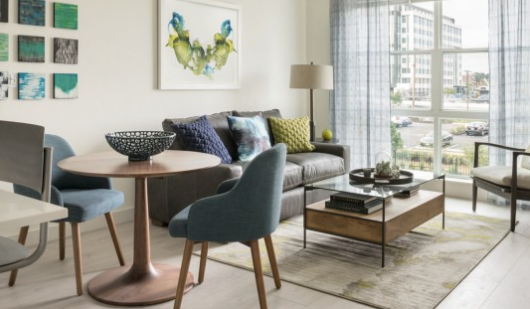 96 Heard St - Photo 2 of 3