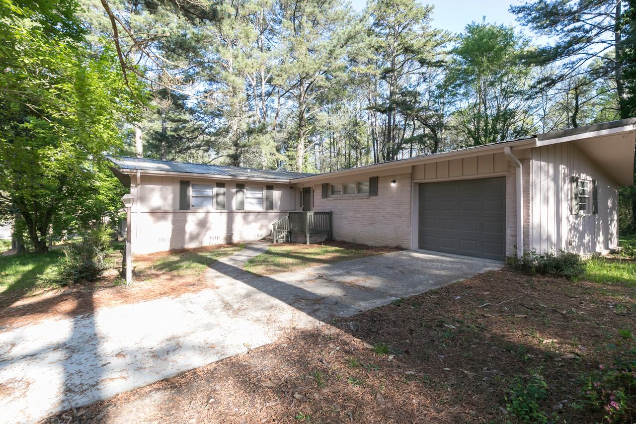113 Remington Rd - Photo 2 of 30