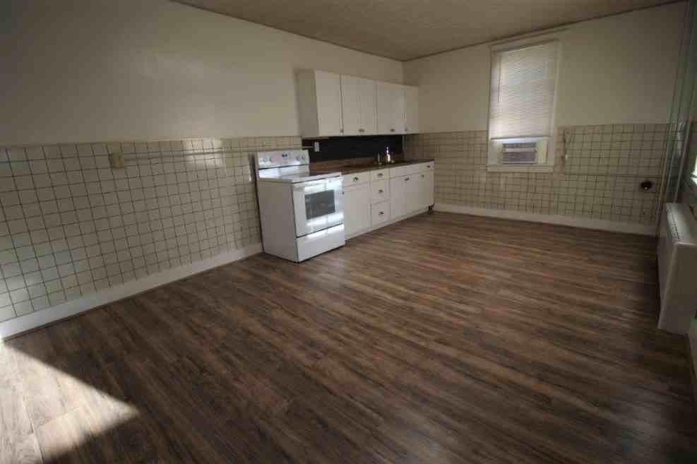 3160 Irishtown Rd - Photo 2 of 12