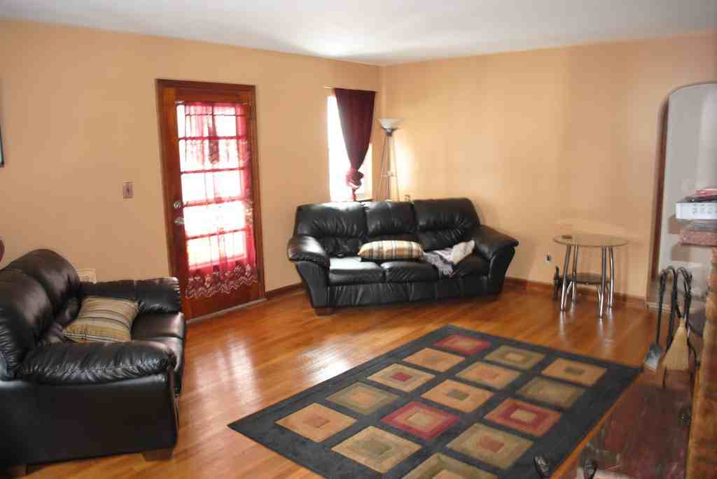 210 Clinton Ave - Photo 3 of 14