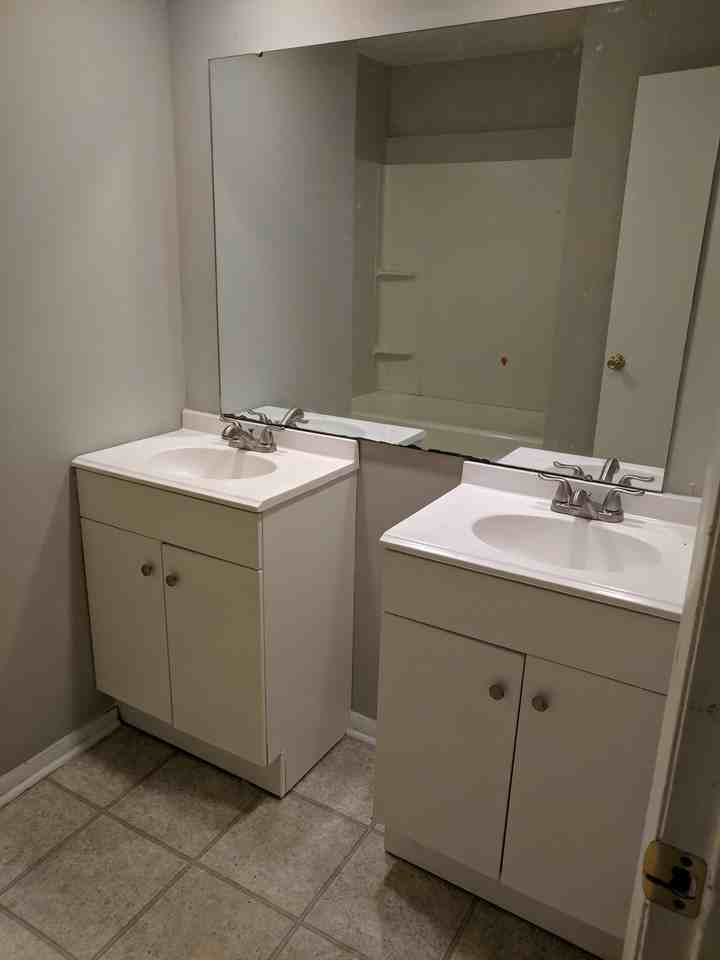 505 Mountain Ridge Rd - Photo 3 of 4