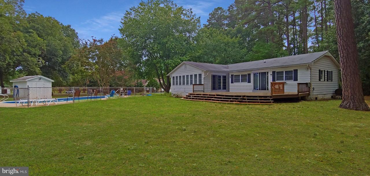 18025 Marstellers Cove Way - Photo 2 of 14