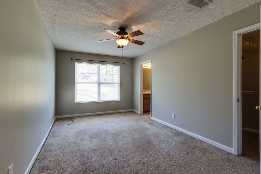 316 Shadow Glen Dr - Photo 2 of 27