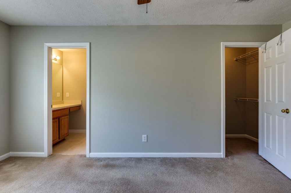 316 Shadow Glen Dr - Photo 3 of 27