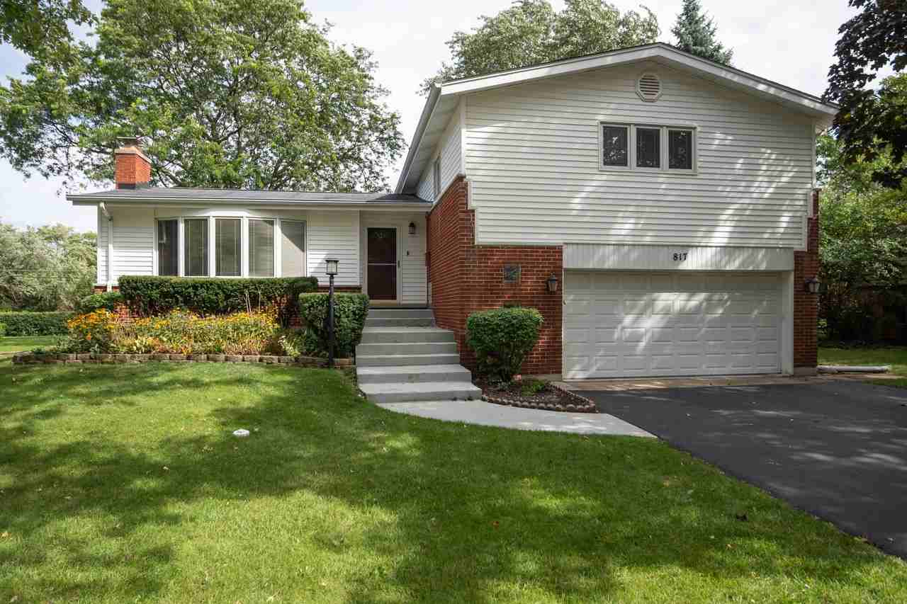 817 Castlewood Lane - Photo 2 of 22