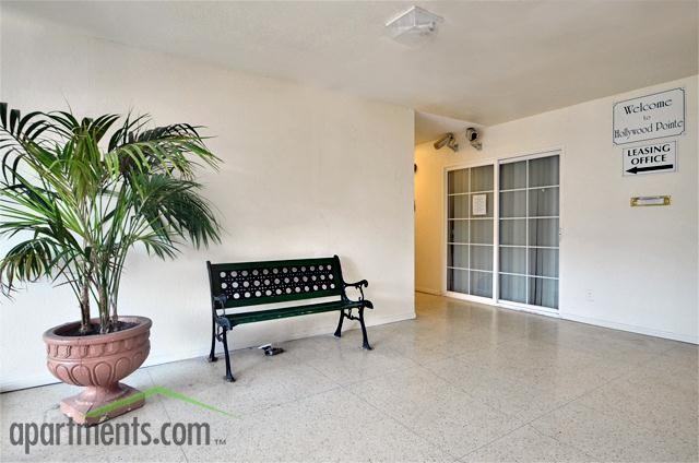 Hollywood Pointe Apartments - Photo 2 of 9