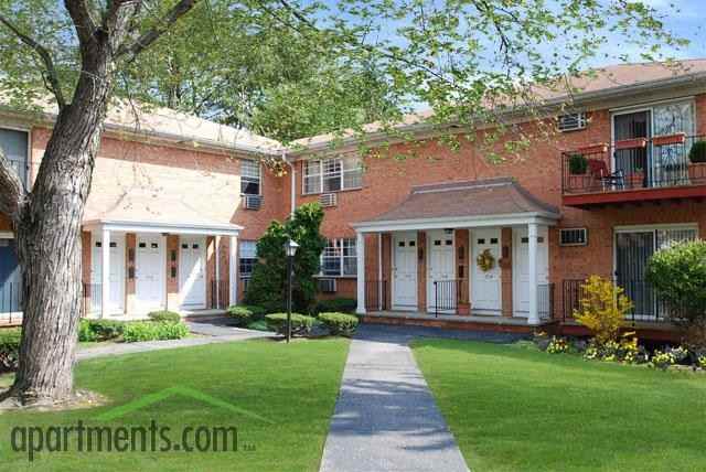 Midland Apartments - Photo 2 of 6