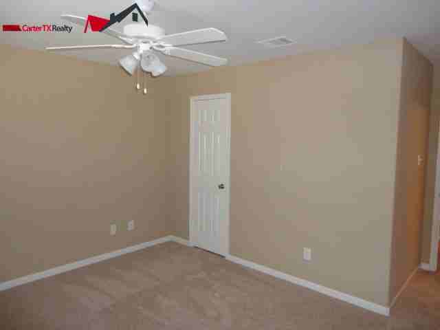 4411 Thistle Pond Court - Photo 3 of 8
