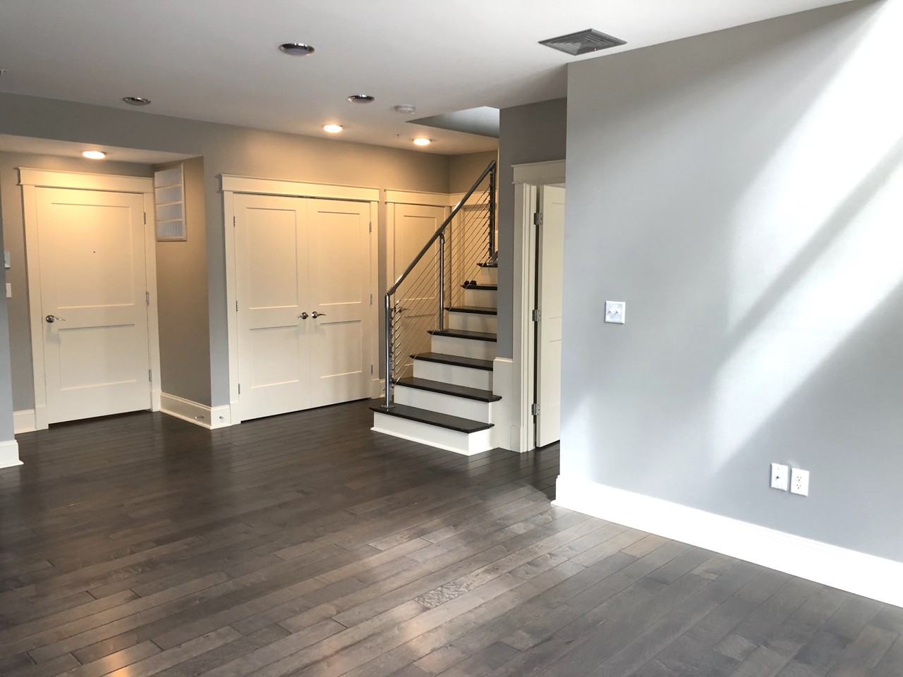 Howard St. #312 - Photo 2 of 14