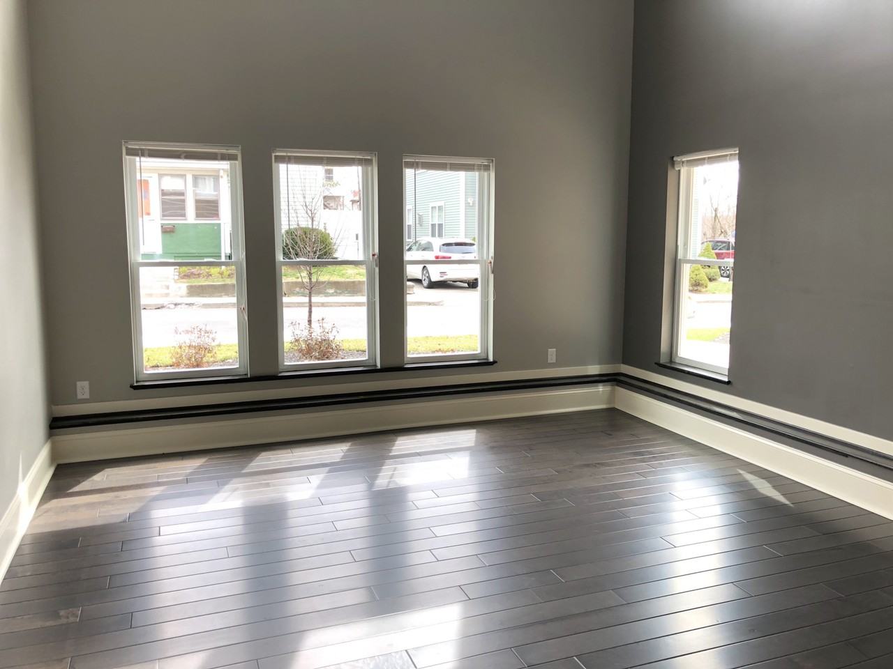 Howard St. #312 - Photo 3 of 14