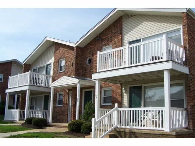 Galloway Court Apartments - Photo 2 of 8
